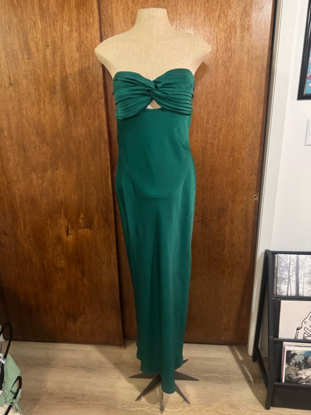 Strapless Twist-Front Emerald Green Evening Gown